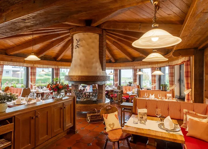 酒店 Natur- Und Wohlfuehlhotel Kastenholz 4*