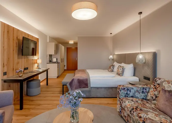 Natur- Und Wohlfuehlhotel Kastenholz Wershofen